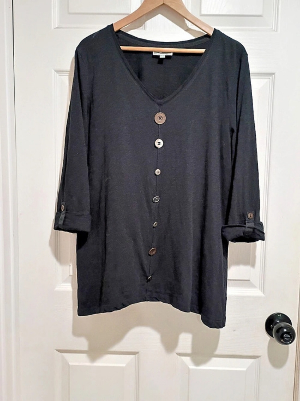 JM Collection Black High Low Roll Tab Sleeve Blouse With Button Detail Size Lg